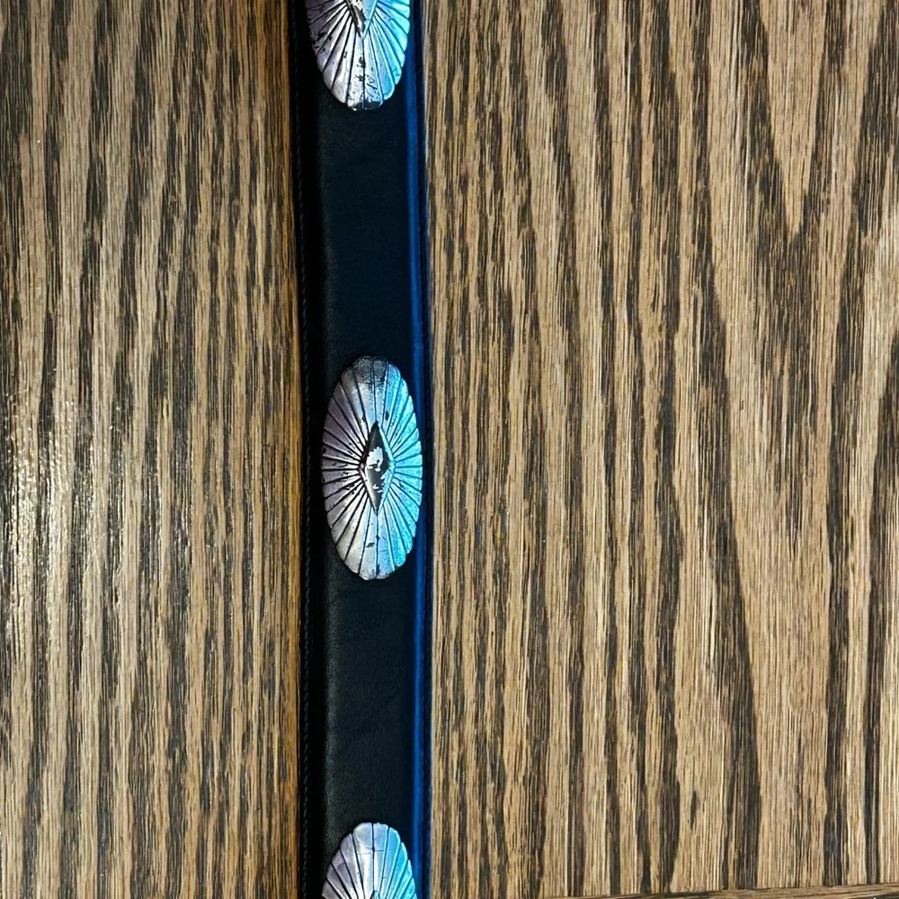 Onyx Women’s Vintage Midnight Black Leather Belt with Silver Details - Picture 4 of 11